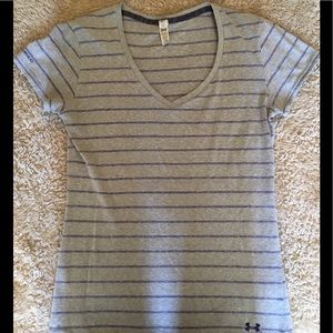 Under Armour Charged Grey & Purple Stripped V-neck Top Size Small